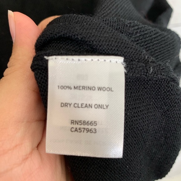 NWT Nordstrom Men’s V-Neck Merino Wool Sweater - Picture 8 of 8